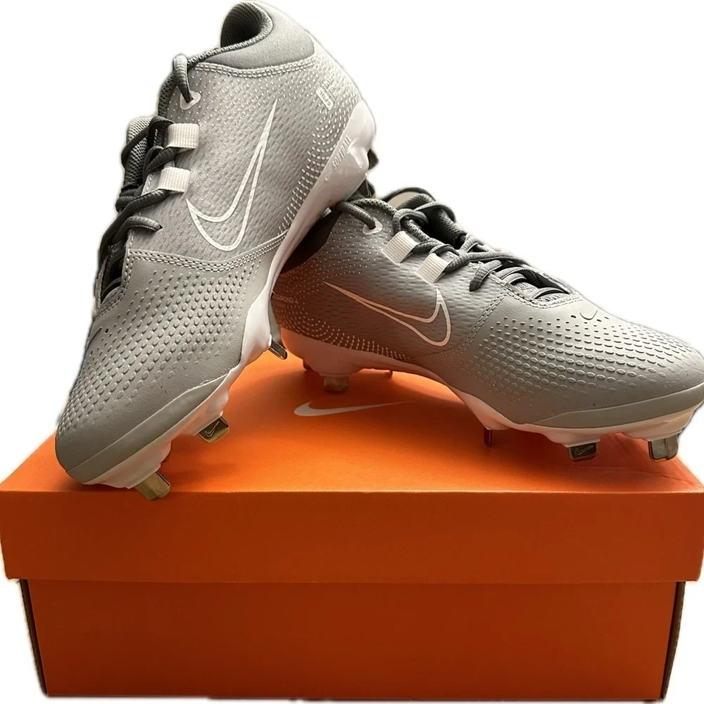 Nike HyperDiamond 4 Pro Softball Gray Tan Cleats Sizes 7.5